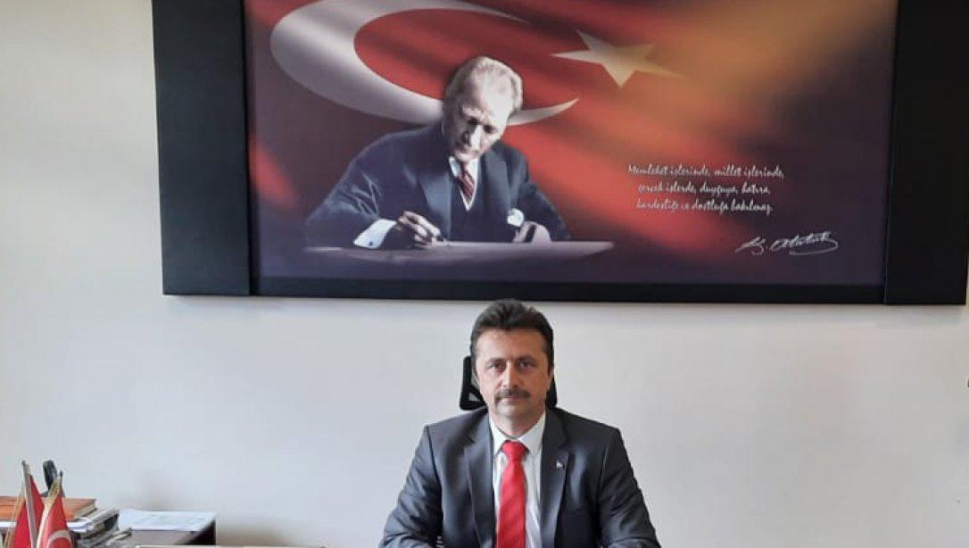 İlçe Milli Eğitim Müdürümüz Ahmet ŞİRİN'in 1 Mayıs Emek ve Dayanışma Günü Mesajı