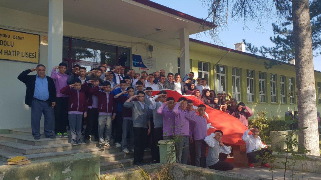 Daday Anadolu İHL Öğrencileri Barış Pınarı Harekatına Katılan Ordumuza Asker Selamı Gönderdi 