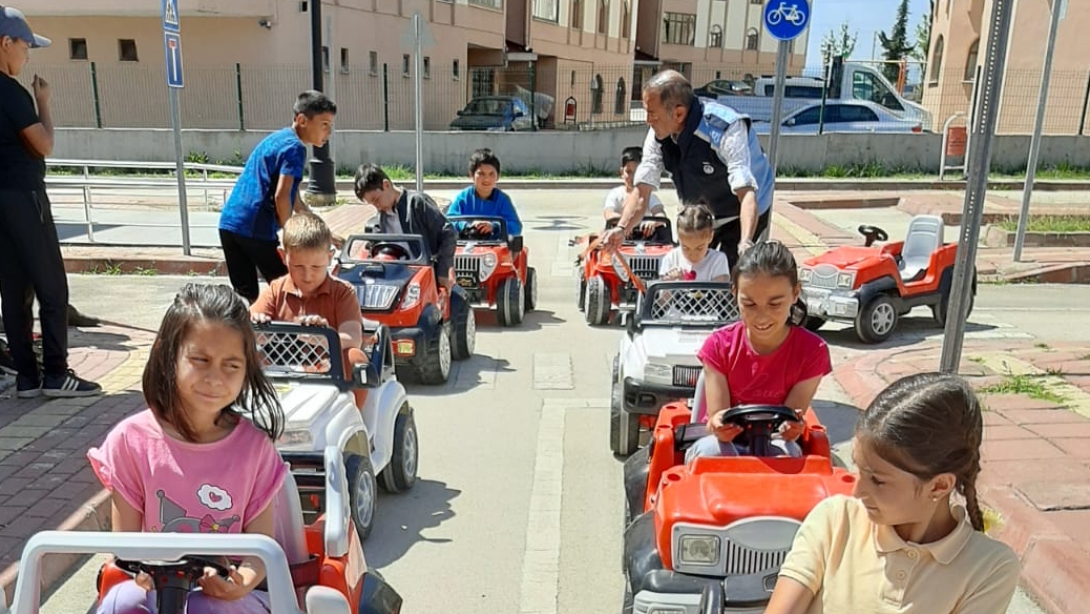 TRAFİK EĞİTİM PARKI GEZİMİZ