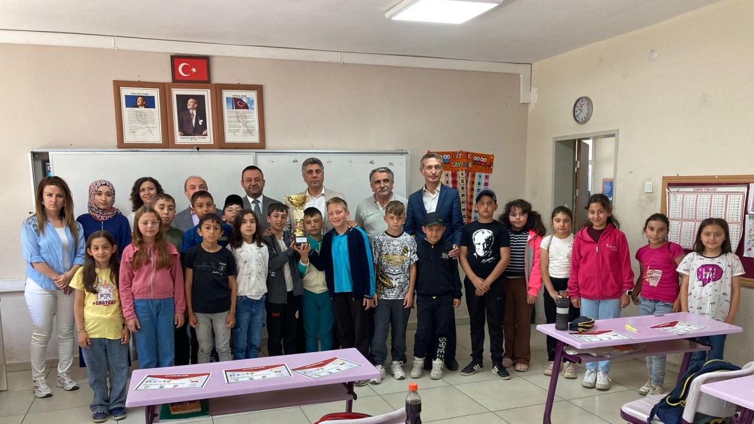 İFET GELENEKSEL OYUNLAR İLÇE YARIŞMALARIMIZ KUPA VE BELGELERİ VERİLDİ